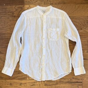 Abercrombie & Fitch Men's White Casual Button Down Shirt